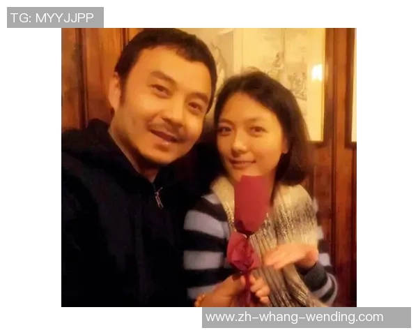 杨乐乐带儿子沐沐参与马术竞赛，装扮随意素颜出镜，汪涵又缺席了